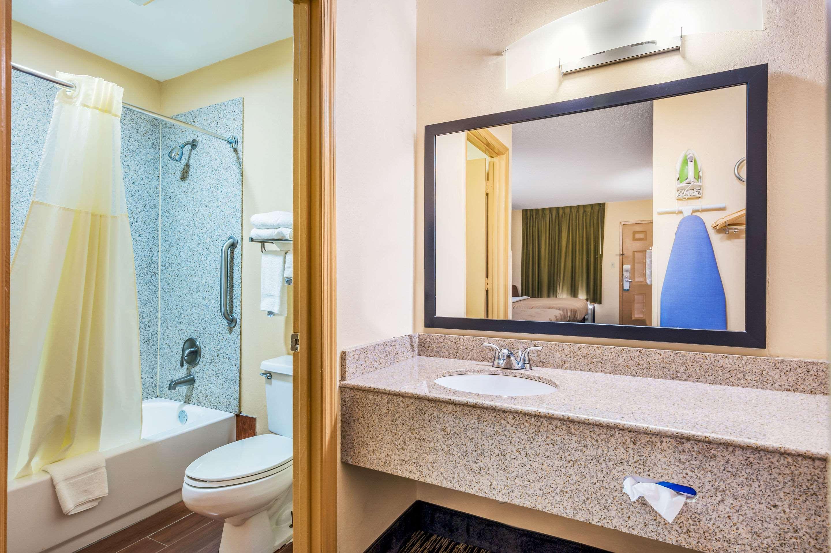 Quality Inn Cullman I-65 Exit 310 Exterior photo