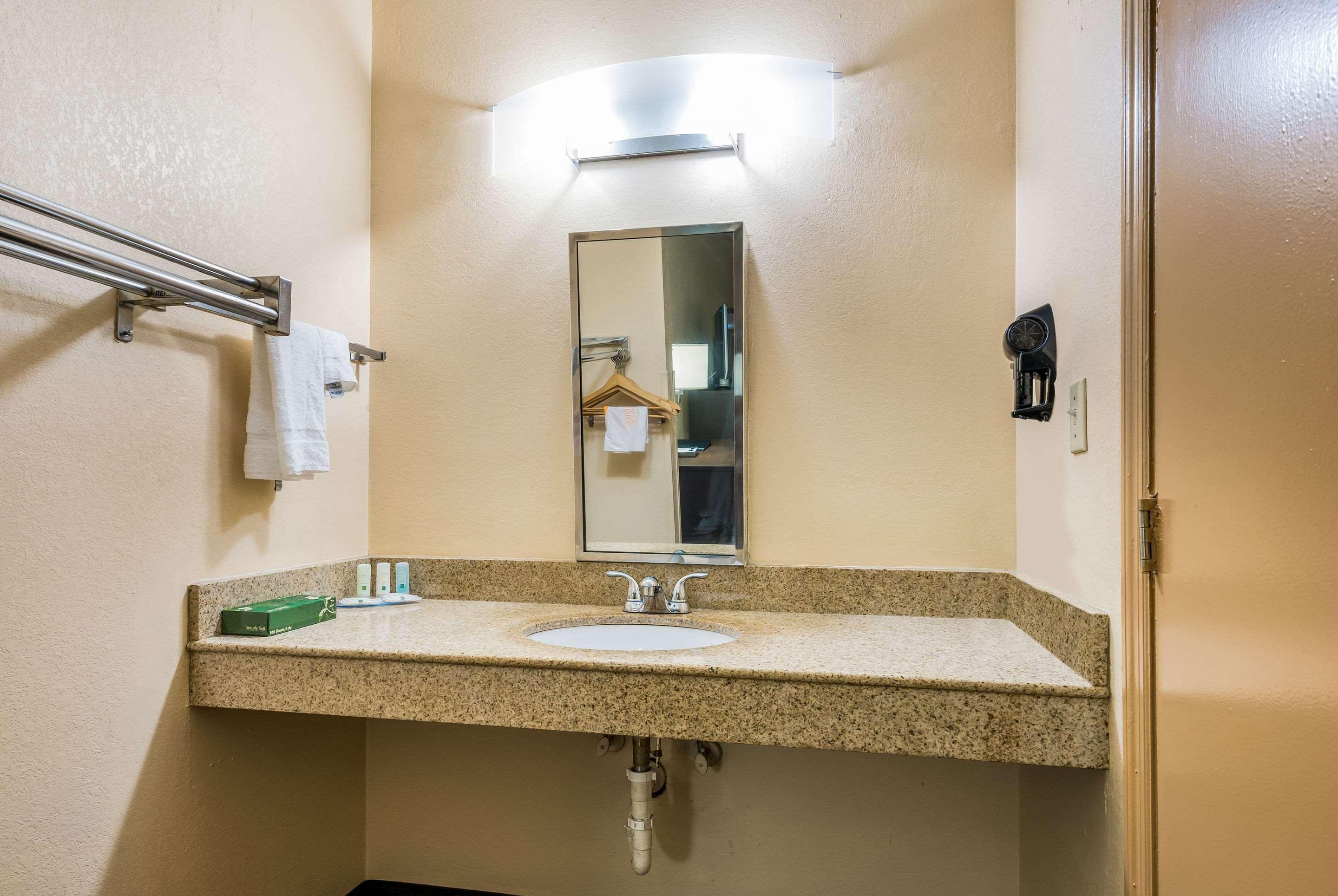 Quality Inn Cullman I-65 Exit 310 Exterior photo